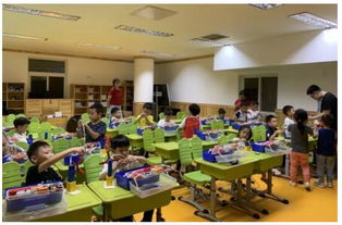 瓦力工厂走进 海外 幼儿园,为孩子普及少儿编程知识