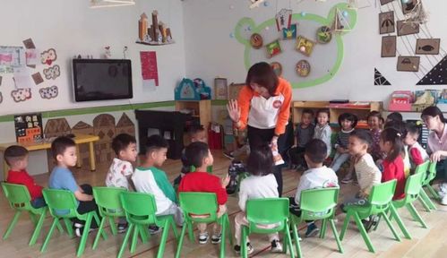 幼儿园放学开始延时 离园时间不能早于17 30,解决父母接送问题